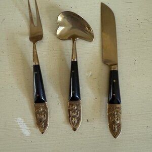 VINTAGE SIAM BRONZE FLATWARE 3